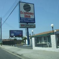 Economy Inn Motel (Beach Blvd @ Ball Road), Стантон