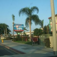 Huntington Beach StarLight Inn #2, Хантингтон-Бич