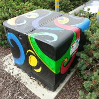 Utility Box Art of Hayward, Черриленд
