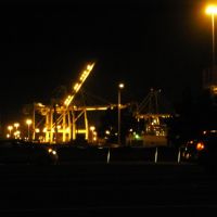 Oakland Freight Terminal at Night-California, Эмеривилл