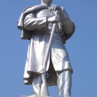 civil war statue, life-size white bronze (cast zinc),  Iola, KS, Овербрук