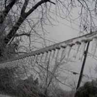 guide wire (not powered) during ice storm, Kansas City, KS, Овербрук