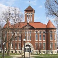 Anderson County courthouse, 1901, designed by George P. Washburn, from west, Garnett, KS, Овербрук