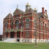 Franklin County courthouse, 1893, designed by George P. Washburn, from SW, Ottawa, KS, Овербрук