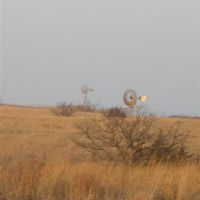 Kanza Prairie windmills, Observation Point, near Manhattan,KS, Палмер