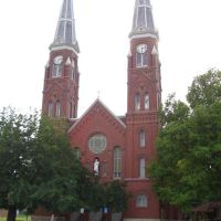 St Joseph Catholic Church, the spires you see at the I-70 corner, Topeka, KS, Топика