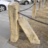 limestone fenceposts on Fort Hays State campus, Hays, KS, Хэйс