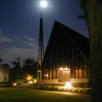 The Chapel at night -  Louisville Presbyterian Theological Seminary  Summer 2000, Сенека-Гарденс