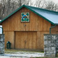 Quilt Barn - downtown Stamping Ground, KY, Стампинг-Граунд
