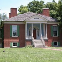 Historic "Farmington", The Speed Home, Built 1805, and Designed by Thomas Jefferson, Стратмур-Гарденс