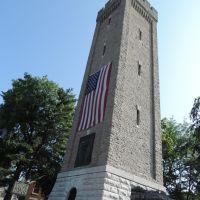 Stone Water Tower, circa, 1890.   National Register of Historic Places., Форт-Томас