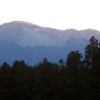 Pikes Peak at sunset from La Foret meadow, Блэк-Форест