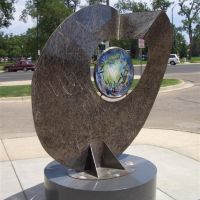 glass and metal sculpture, Greeley, CO, Грили