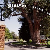 Pueblos historic Mineral Palace Gardens, Пуэбло
