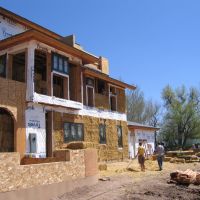 Strawbale house going up in Ft. Collins, Форт-Коллинс
