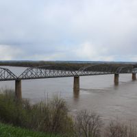 Louisiana, MO Bridge, Боссир-Сити