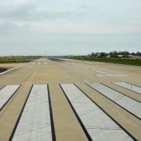 Runway at New Orleans International Airport, Кеннер