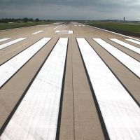 MSY / Louis Armstrong New Orleans International Airport - Runway, Кеннер