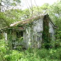 Dilapidated home in Grand Coteau, Сансет