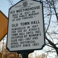4th Meeting House & Old Town Hall, Атол