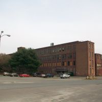 1850 Lee Shoe Factory, Атол