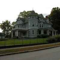 Queen Anne Style house, 1880s, Hopedale MA, Боурн
