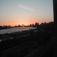 Sunrise Between The Longfellow Apartment Buildings, From Warren Towers@BU, May 2003, Бруклин