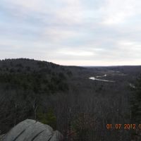 Blackstone River Valley view from the look out ledge, Вест-Варехам