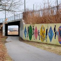 Art mural on the Neponset River Trail, Dorchester, MA, Милтон