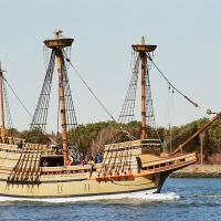 Mayflower in the Cape Cod Canal, Сагамор