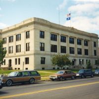 Crow Wing County Courthouse, Brainerd, MN, Бирон