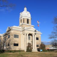 Chickasaw County Courthouse - Built 1909 - Houston, MS, Вейр