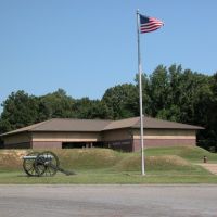 Visitor Center, Vicksburg National Military Park, Mississippi, 3201 Clay Street, Кингс