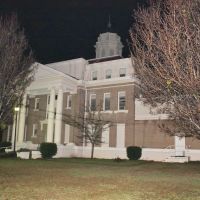Kemper County Courthouse - Built 1917 - De Kalb, MS, Себастопол