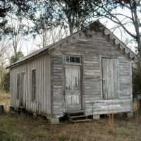 The Coffin Shop at Gainesville, AL (built ca. 1860, listed on the NRHP), Хармони