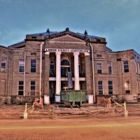 Lamar County Courthouse - Built 1905 - Purvis, MS, Хармони