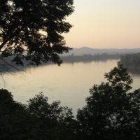 Missouri River at Jefferson City, Джефферсон-Сити