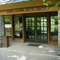 Ozark Caverns Visitor Center, Метц