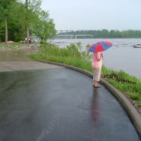 Rain on The River, Сант-Чарльз