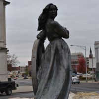 NoTurning Back, bronze statue of girl and wagon wheel, St Joseph, MO, Сент-Джозеф