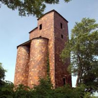 Fired clay silo, Флат Ривер