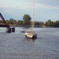 Boat on Saginaw River, Bay City, Michigan, Бэй-Сити