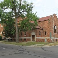 Saint John the Baptist Catholic Church, 411 Florence Street, Ypsilanti, Michigan, Ипсиланти
