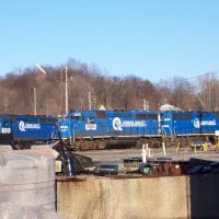Ex Conrail engines tied up in Botsford Yard, Kalamazoo, MI, Иствуд