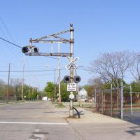 Railroad Crossing Signal at Gibson Street, View to the East, Каламазу