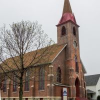 Twin City Baptist Church, Меномини