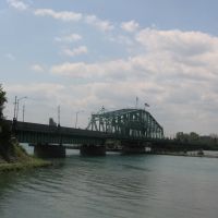 Toll Free Bridge to Grosse Ile, Саутгейт