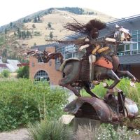 "Charging Forward" Scuplture, Univeristy of Montana, Missoula, Миссоула