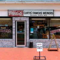 Curtis Original Coney Island Weiners, Камберленд