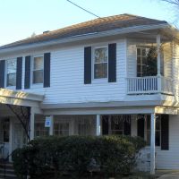 Candle Light Inn, 1835 Frederick Road, Historic National Road, Catonsville, MD, Катонсвилл